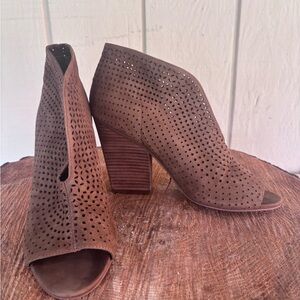 Women’s Brown Suede Perforated Peep-Toe Block Heel Booties